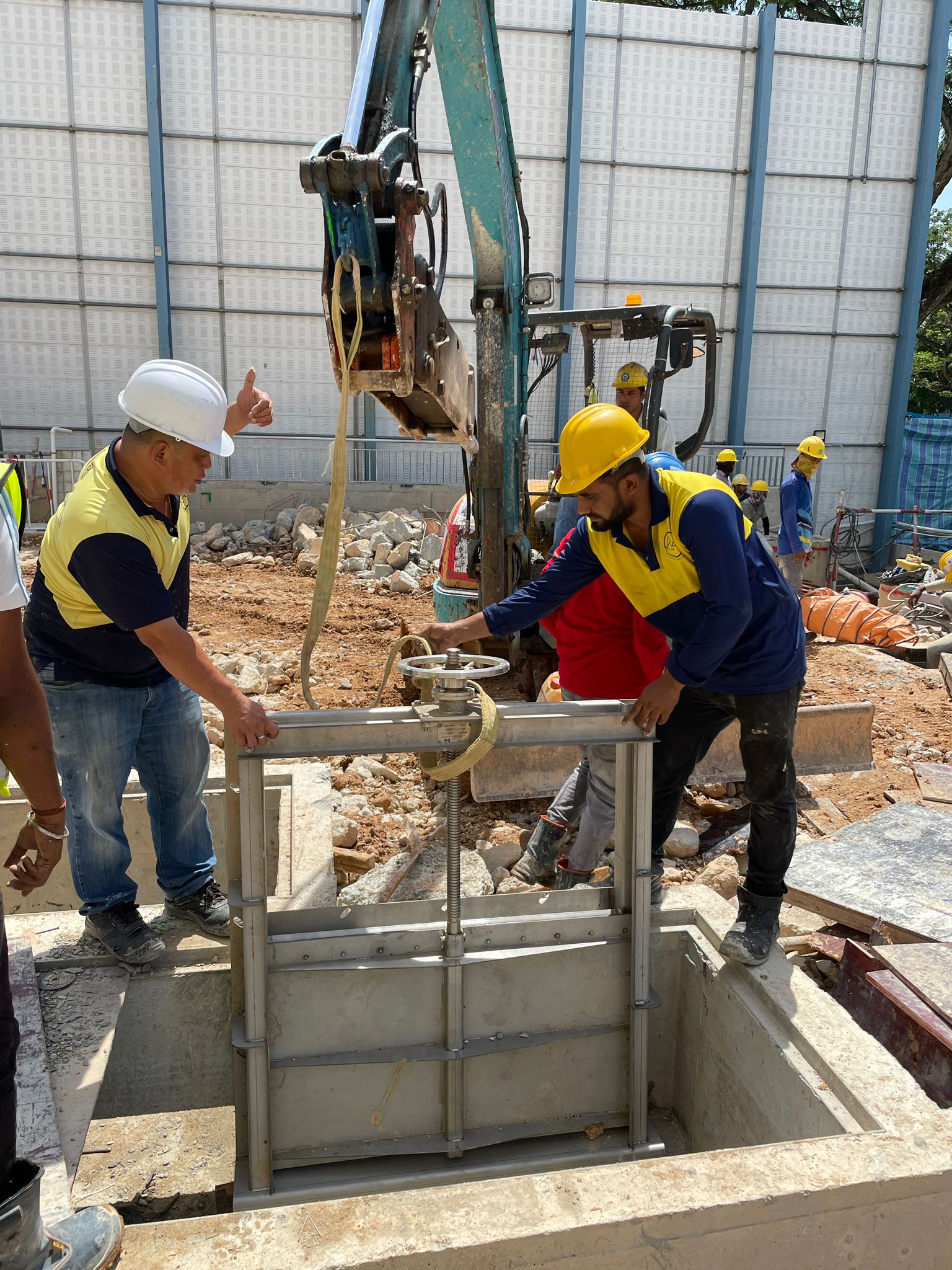 penstock sluice gates for drains (6)